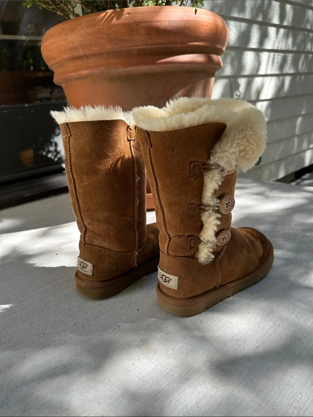 UGG Kids Button-Detail Tall Boots in Chestnut Suede